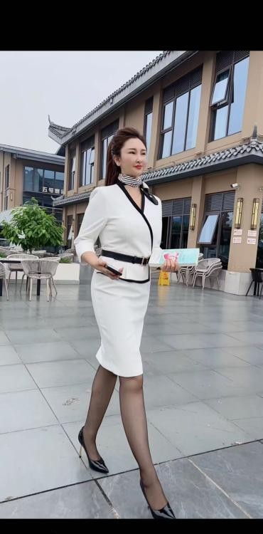 龙潭寺网红熟女