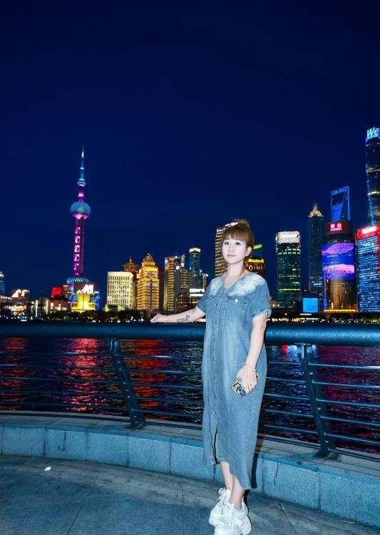 大胸妹妹小骚穴