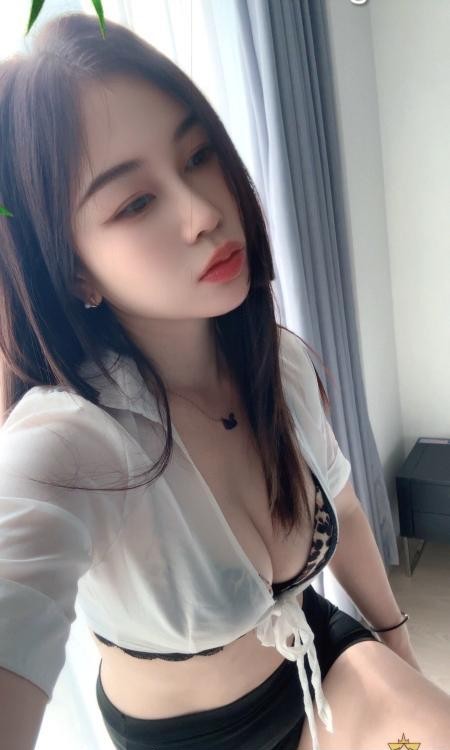 身材不错的美少妇