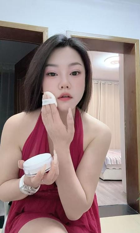 贴心服务小骚货回归