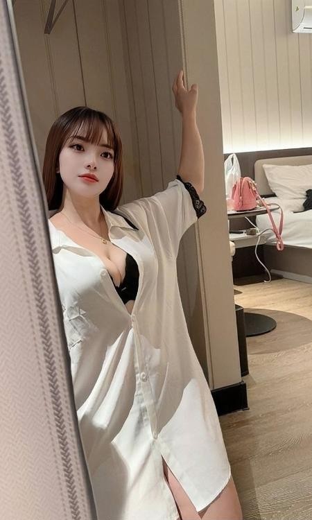 大奶人妻