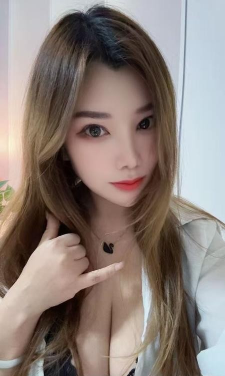维族姑娘金发巨乳古丽