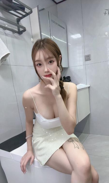 性感D胸骚御姐