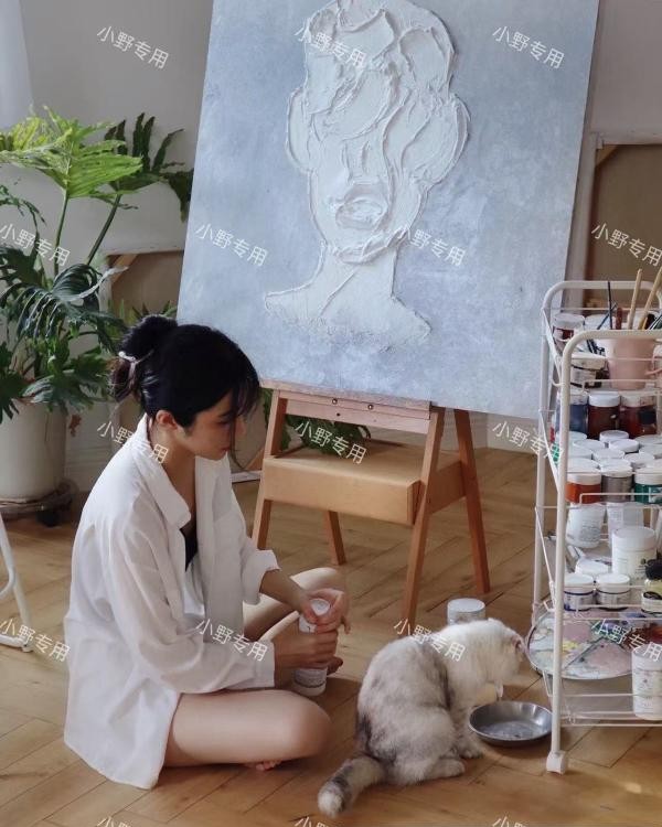 170画画文艺妞小野