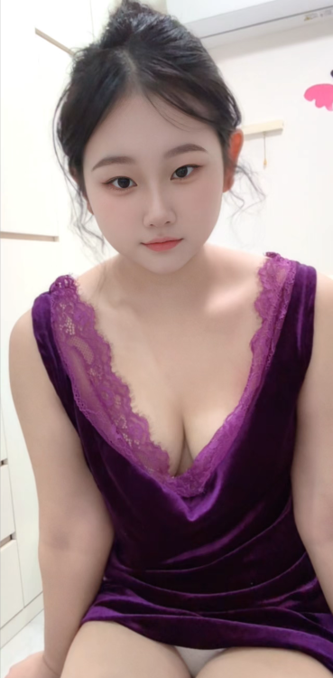上城肥臀大蟒蛇BBW