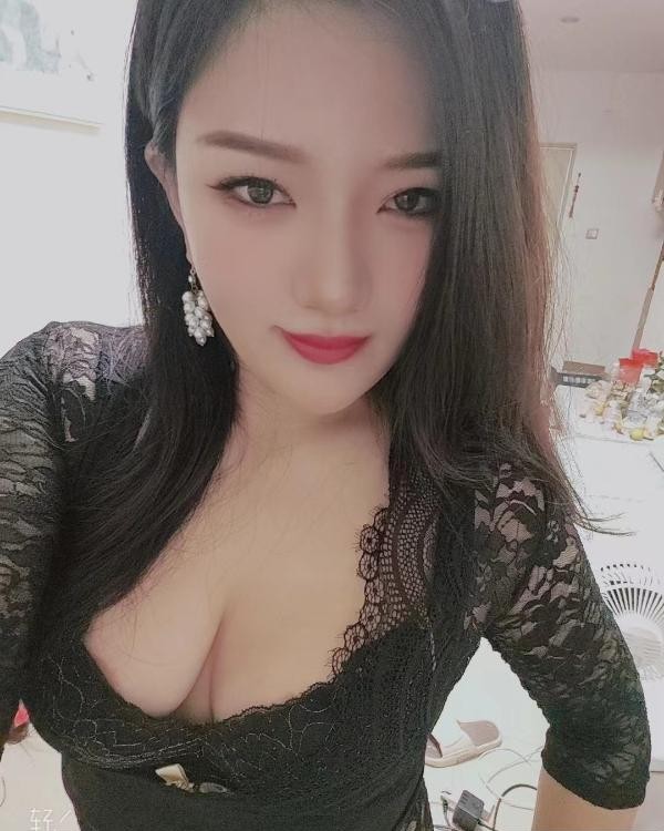 无限火力双飞御姐