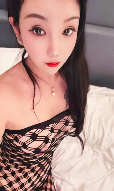 罗湖翘臀大胸熟女