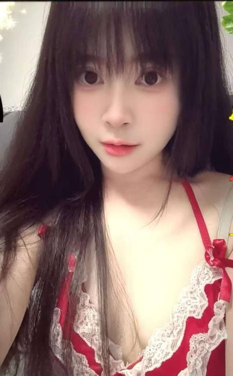 性感妩媚小萝莉