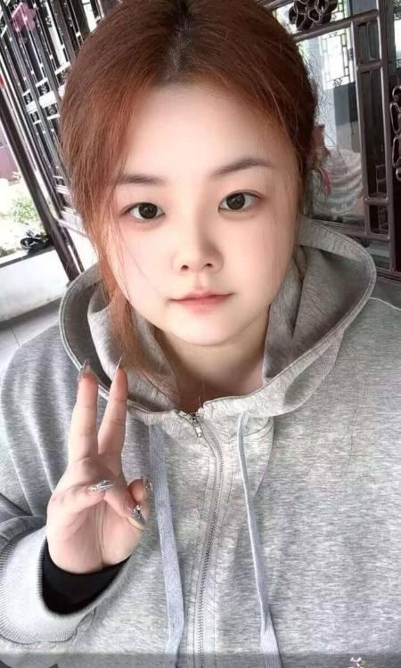 广州E胸大奶bbw