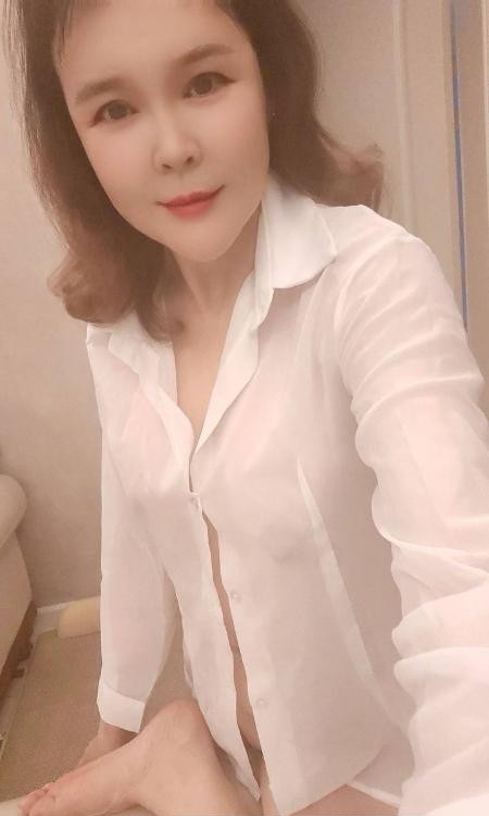 服务系少妇