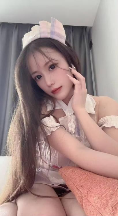 服务系颜值老师