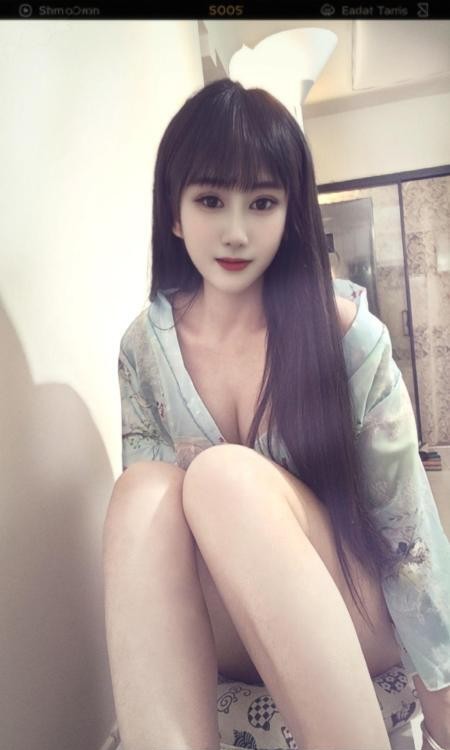 白云大奶风骚情趣诱惑