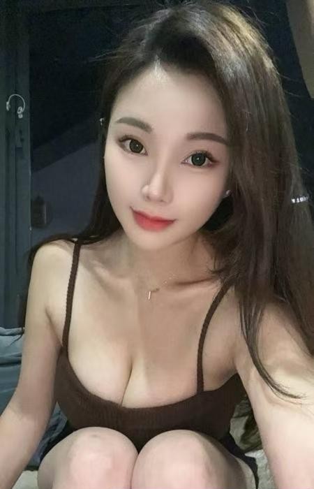 性感巨乳极品小娇妻