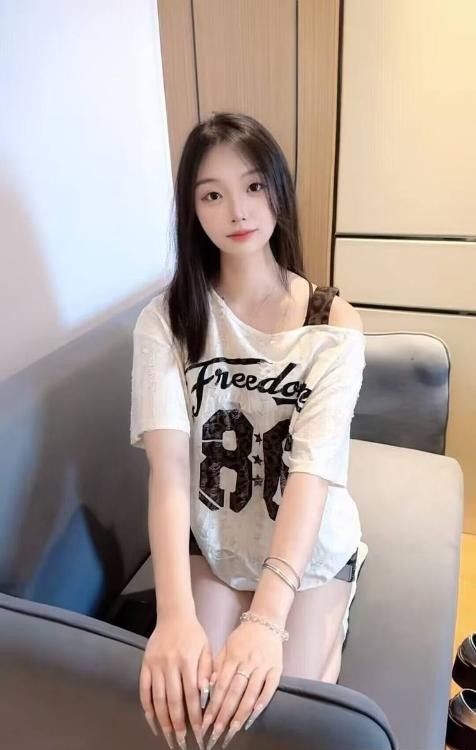 洪山服务热情小姐姐