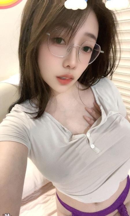 虹口小萝莉凌凌