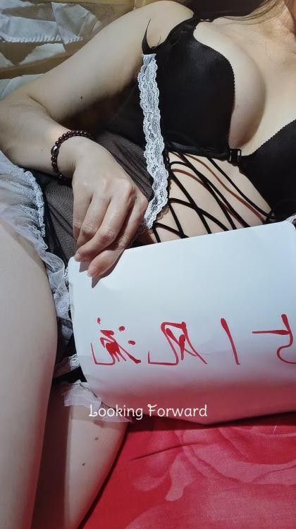 木渎白皙风韵小姐姐