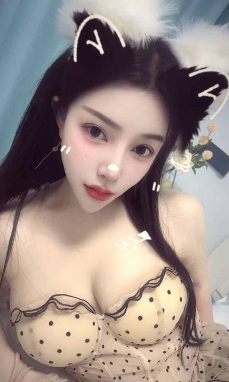 白皙大胸希雅老师