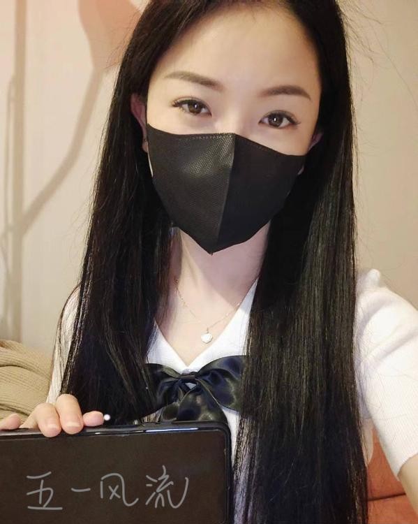 性感少妇甜甜