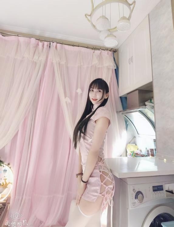 南关性感美腿妹子