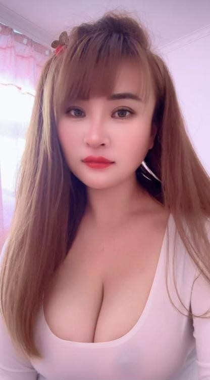 铁西大胸美少妇