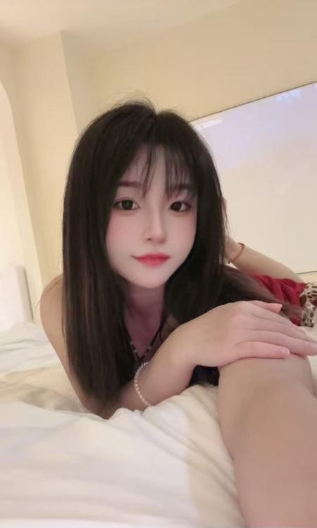 大奶萝莉静静酱