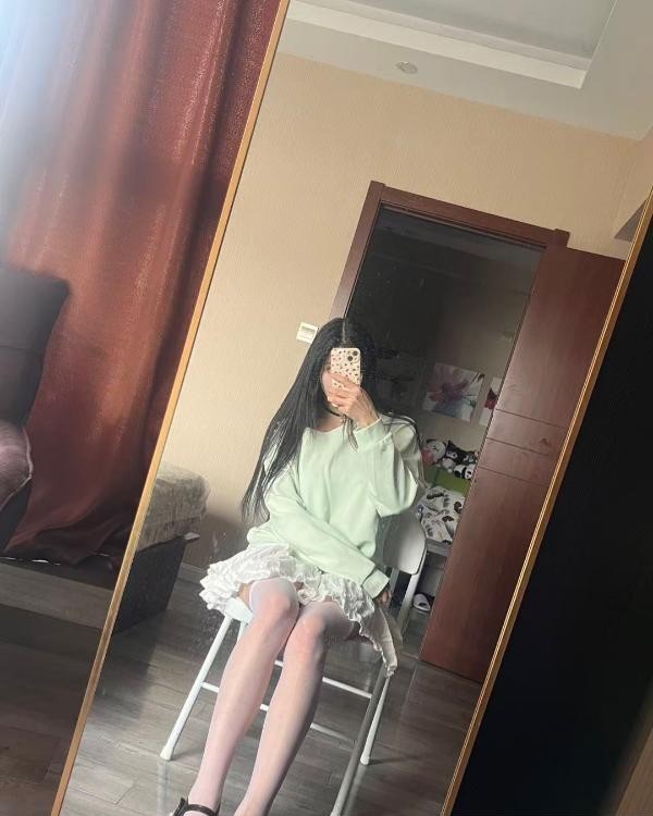 奶甜奶甜的邻家小妹