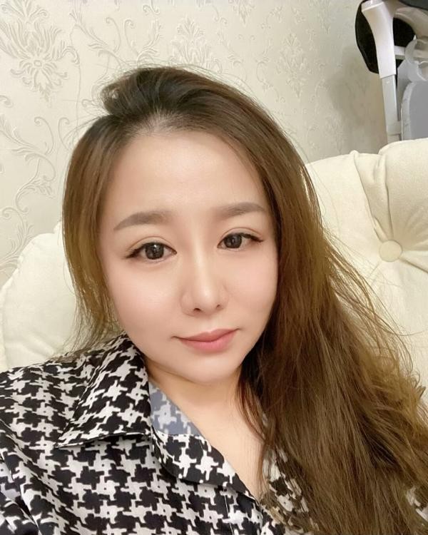 芜湖梦露大奶小嫂子