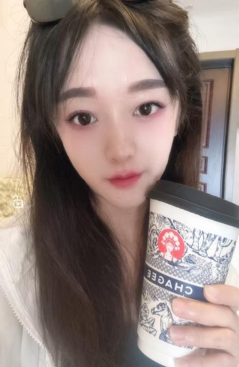 汉口大波翘臀梦梦