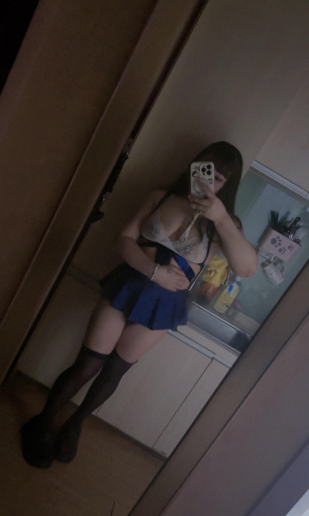 建邺骚女媛媛