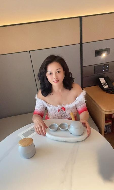 宝安熟女大奶骚妇