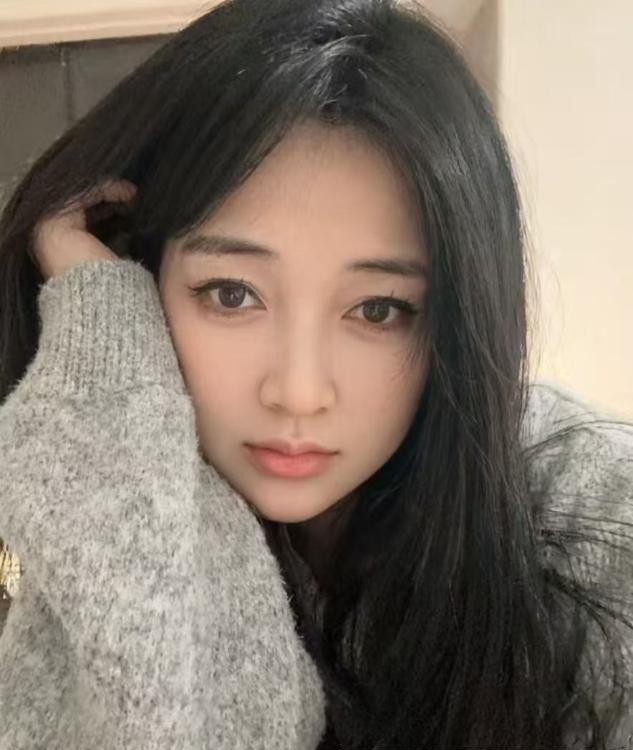 丰满翘臀老师口活好