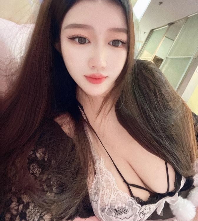 性感风骚肥臀御姐