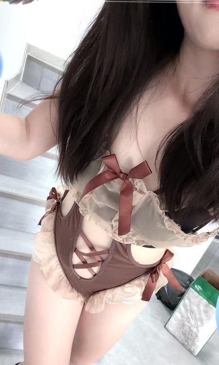 妩媚少妇抓龙筋
