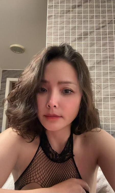 瑜伽居家姐姐