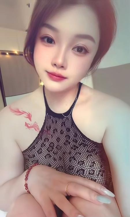 丰满巨乳骚女琳琳姐