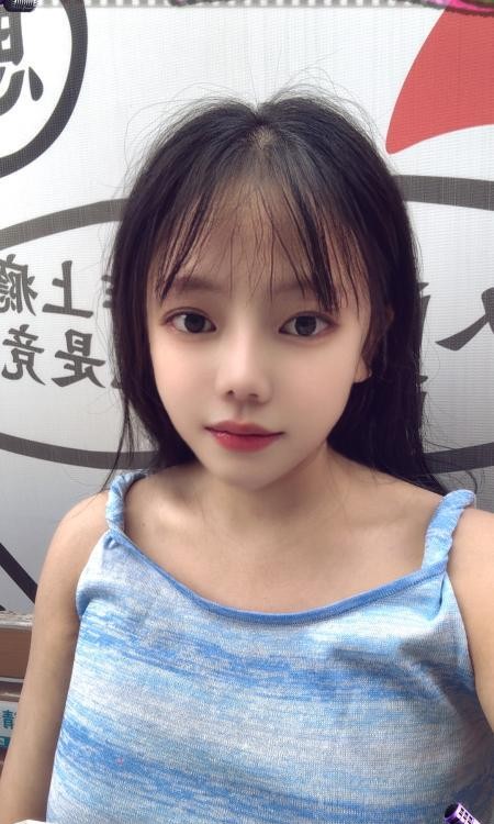 服务系大奶妹妹