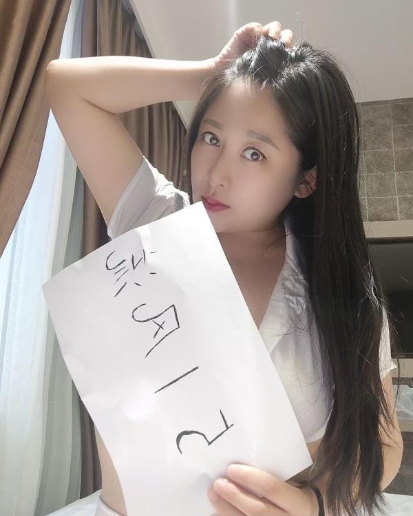 长发御姐范美女