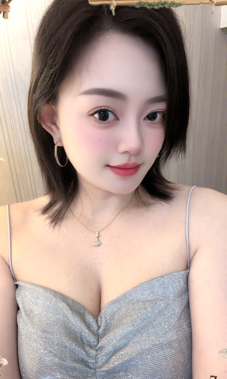 气质美女琪宝