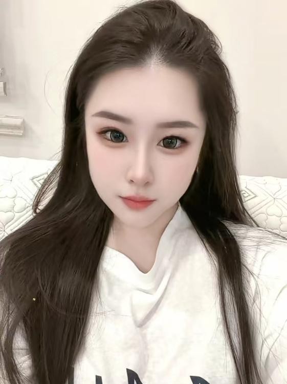 极品全能型三通美女