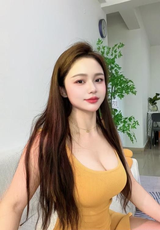 南门尤物大奶嫩穴诗诗