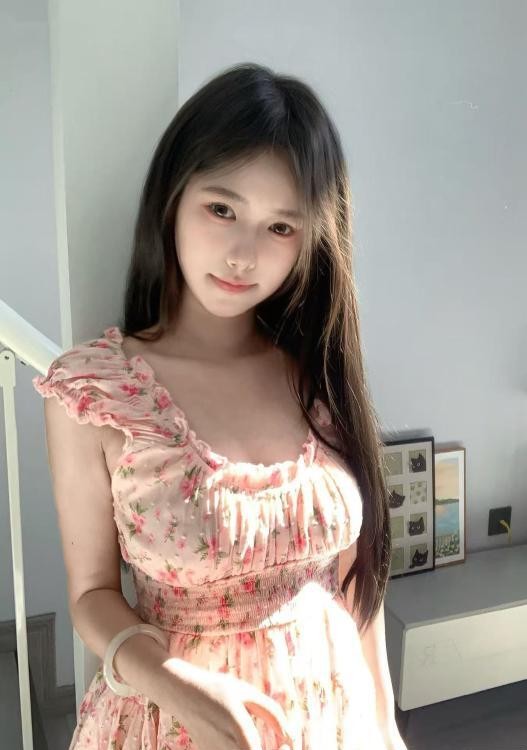 清纯性感朵朵