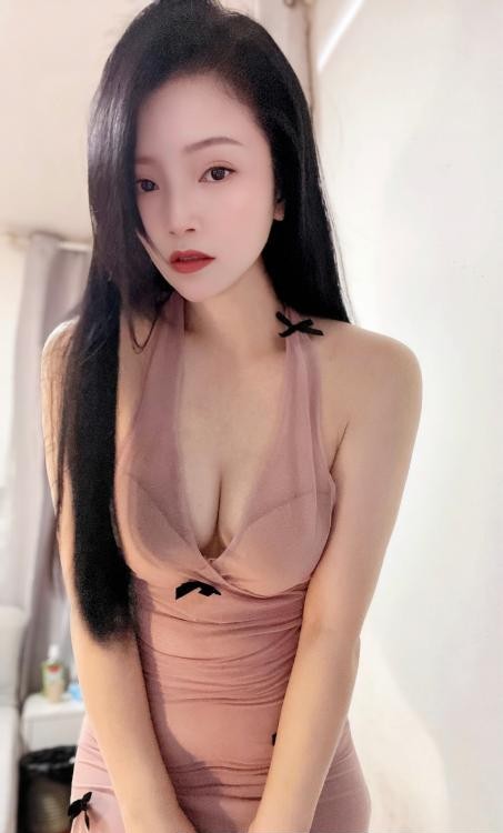 风骚大奶御姐伊伊