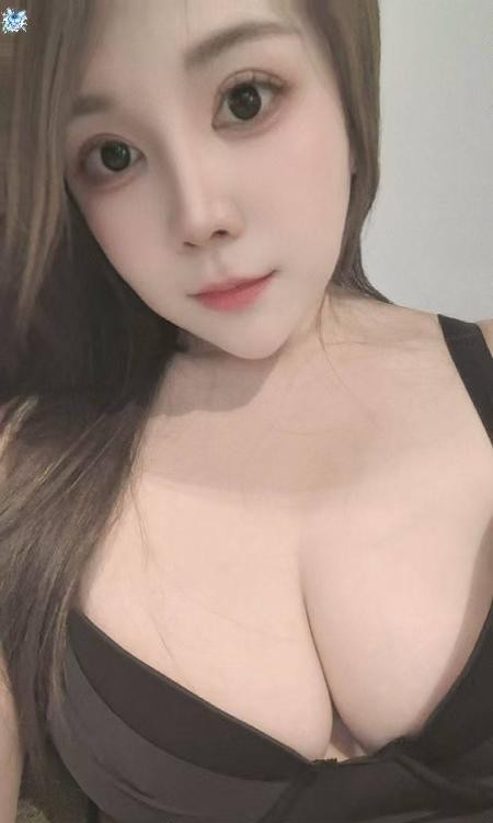 纯舌口吹舔性感大奶妹