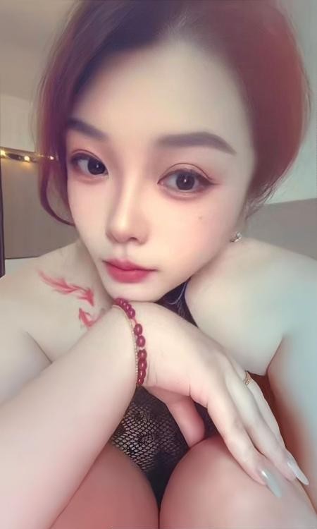 丰满巨乳骚女琳琳姐