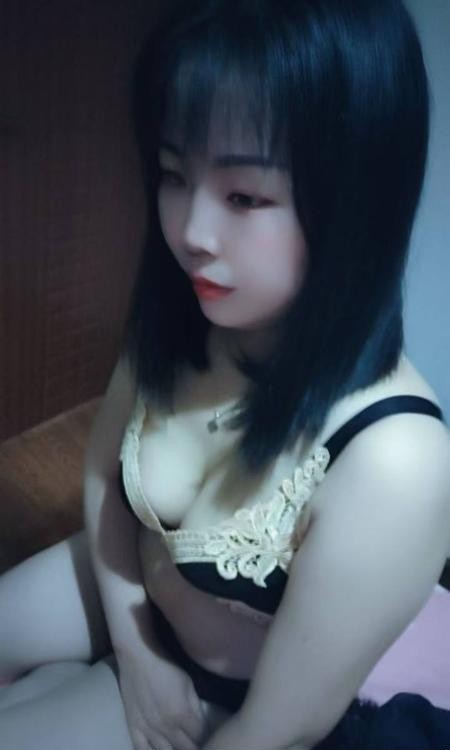 雨花风骚胸少妇
