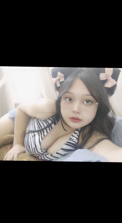 婺城E胸服务型团团