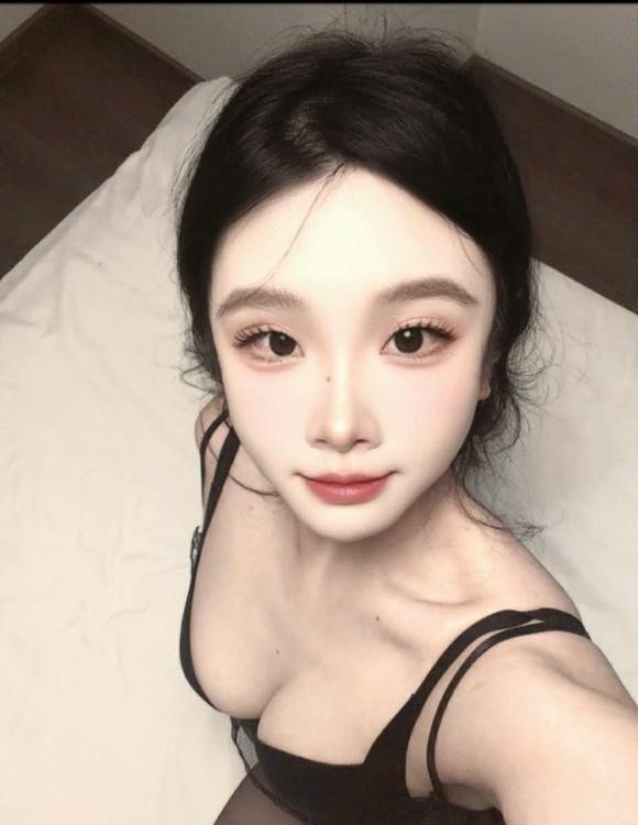 南城舌吻小爱