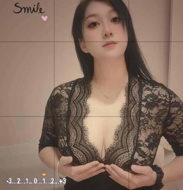 天河大奶潼潼