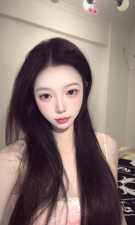 高挑长腿美女