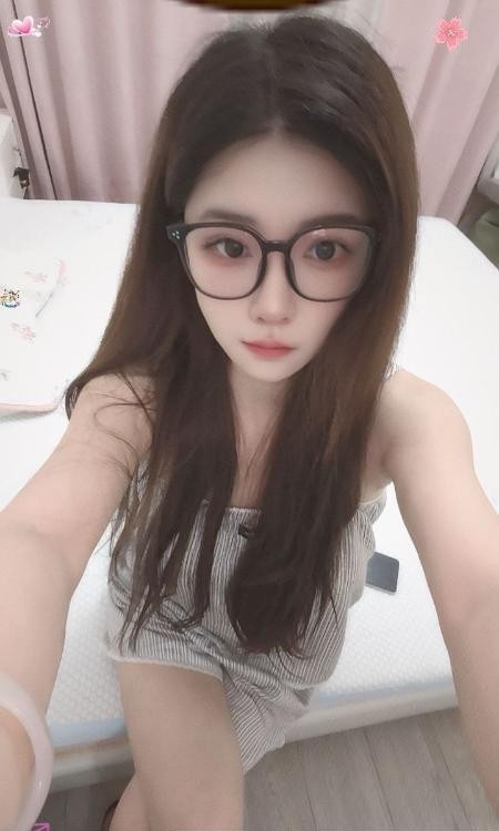 昆山初恋女友咪咪